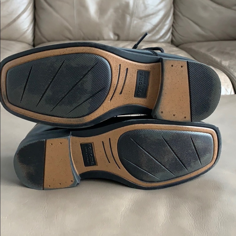 Boys Black dress shoes - Picture 2 of 3